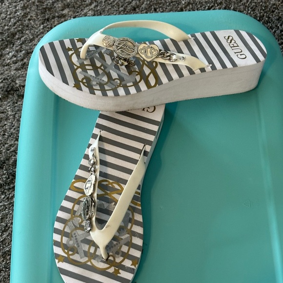Guess Wedge Flip Flops w Charms - Picture 2 of 5